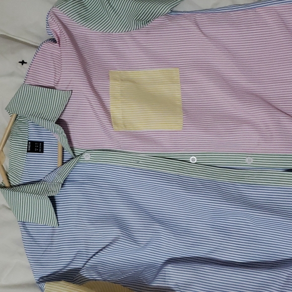 3pc set=Mommy (M/L) & Mini (3T) button up shirts & 4T matching dress - Picture 4 of 4